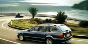 BMW 5-Series 540i Touring E39 1997-2004