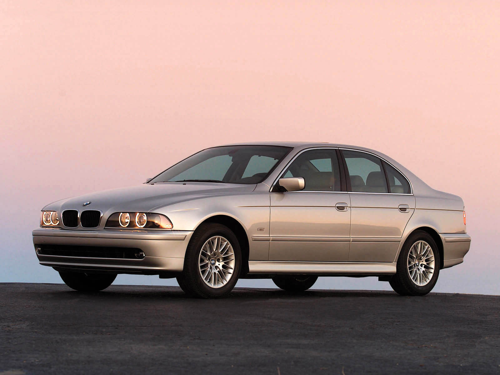 Car in pictures – car photo gallery » BMW 5-Series 530i Sedan E39 2000