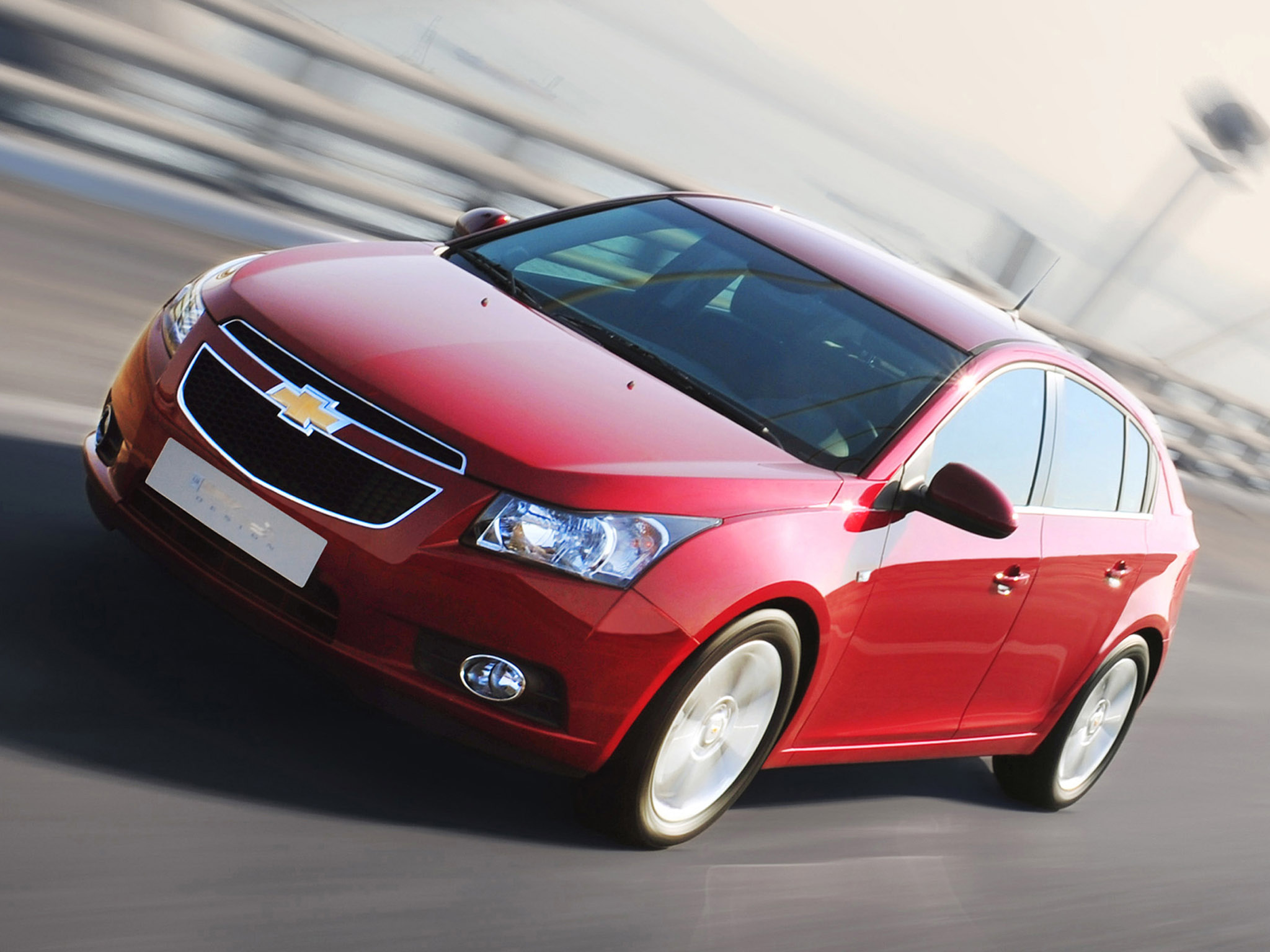 Chevrolet Cruze 2011 хэтчбек красная