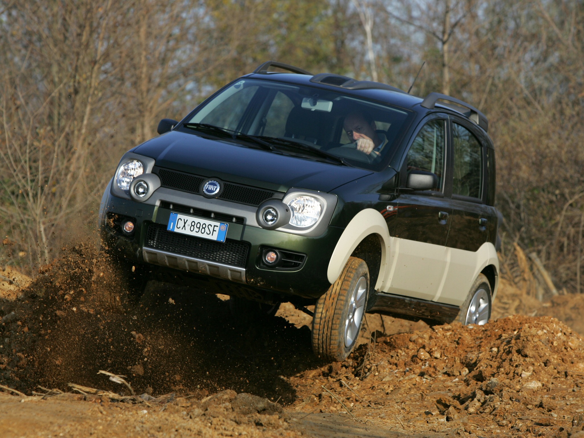 Fiat-Panda-Cross-2005-Photo-02.jpg