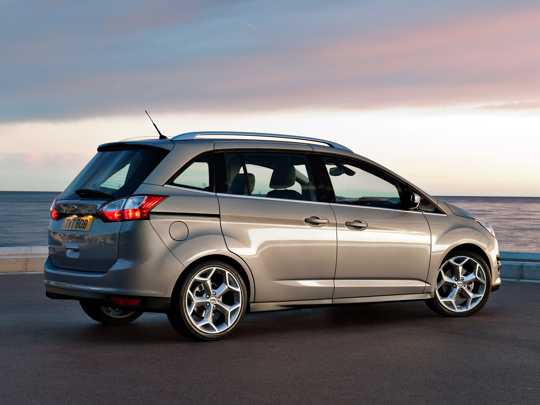 Car in pictures car photo gallery » Ford Grand CMAX