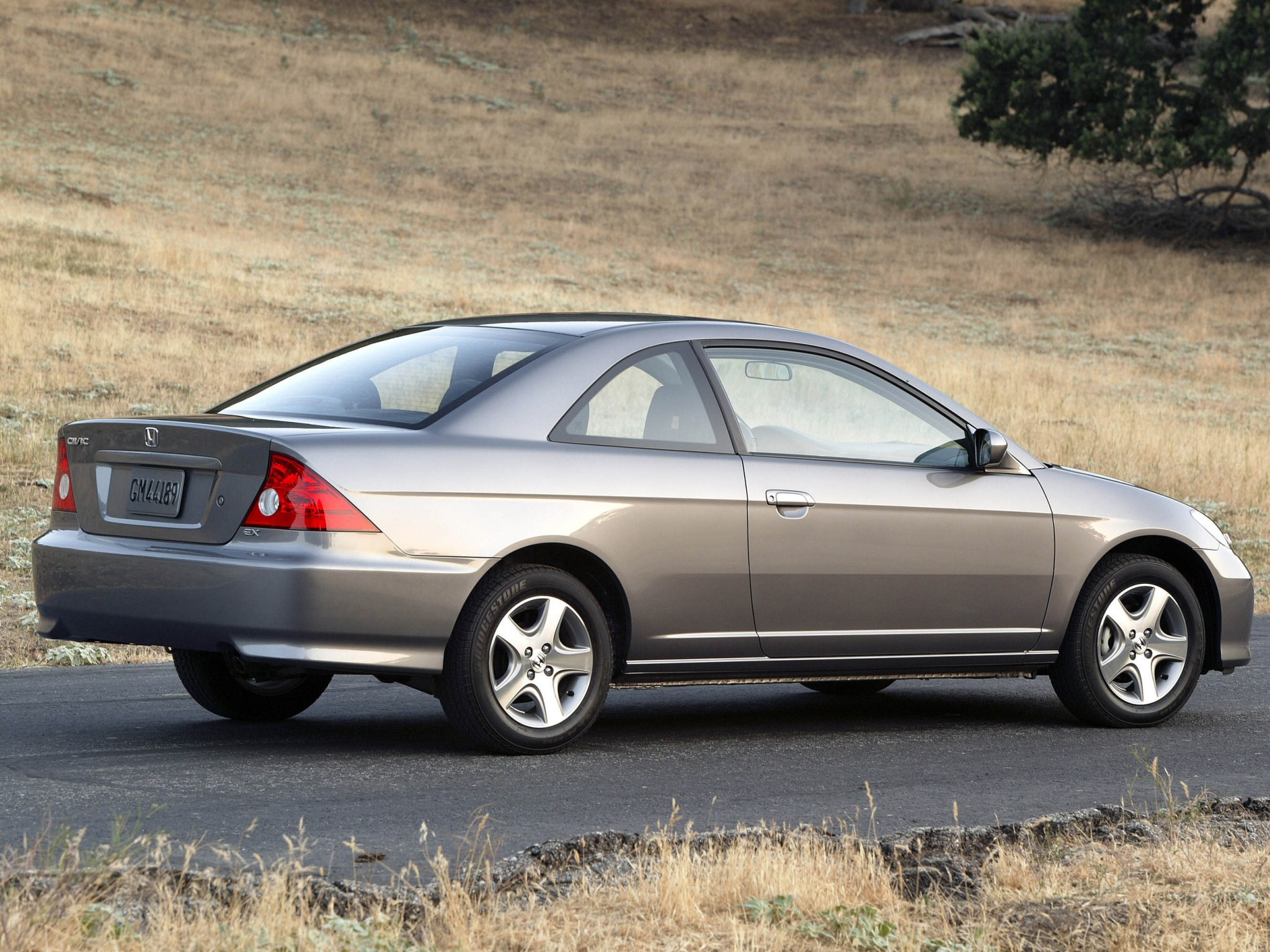 Car in pictures – car photo gallery » Honda Civic Coupe 2005 Photo 06