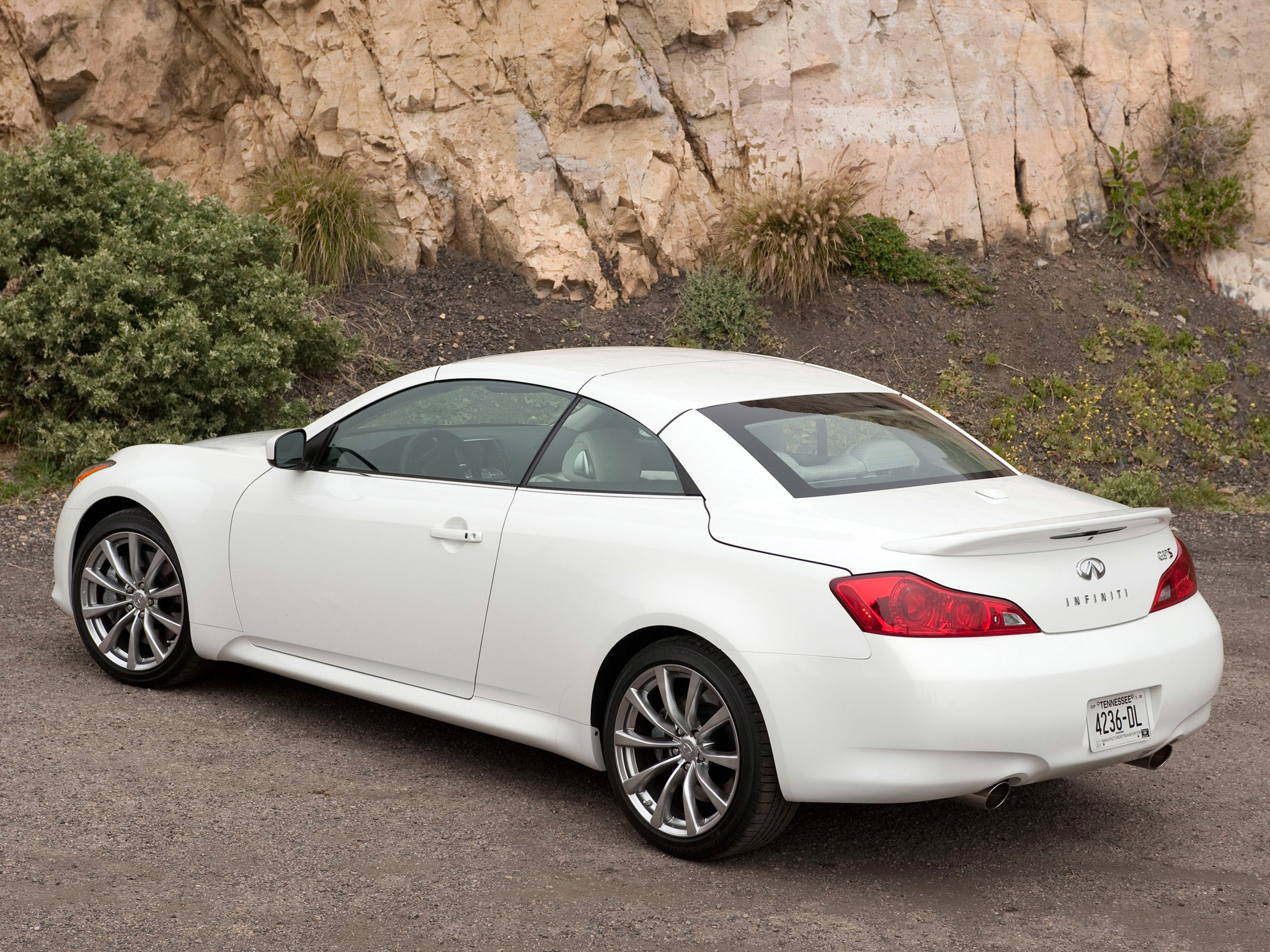 РРЅС„РёРЅРёС‚Рё g37 Cabrio