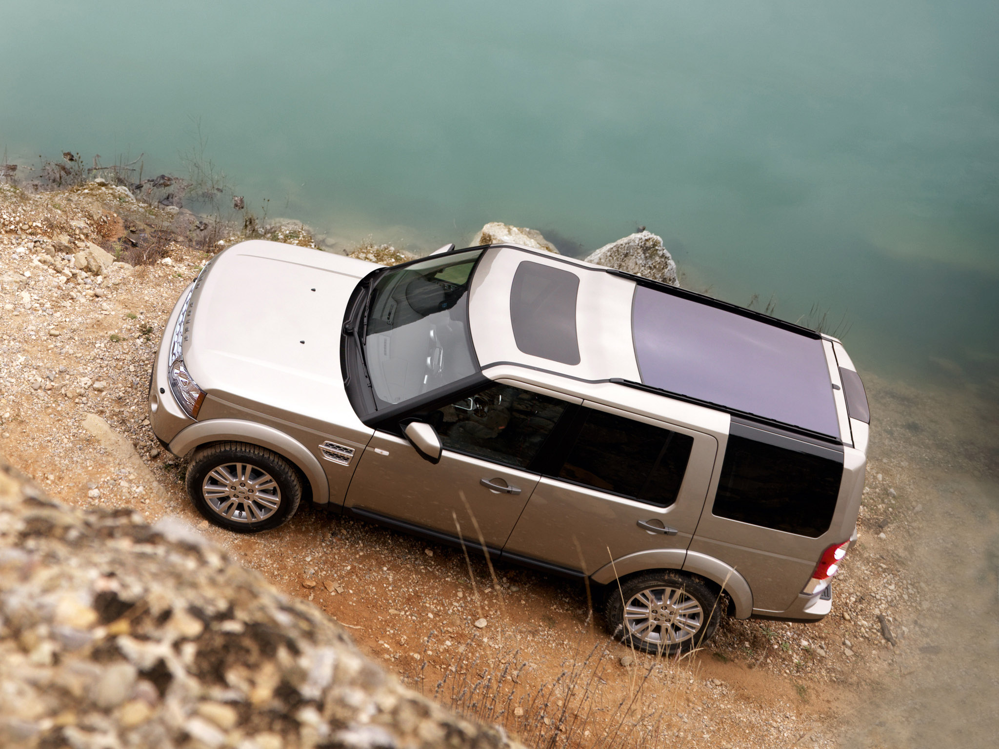 Land Rover Discovery 3.0