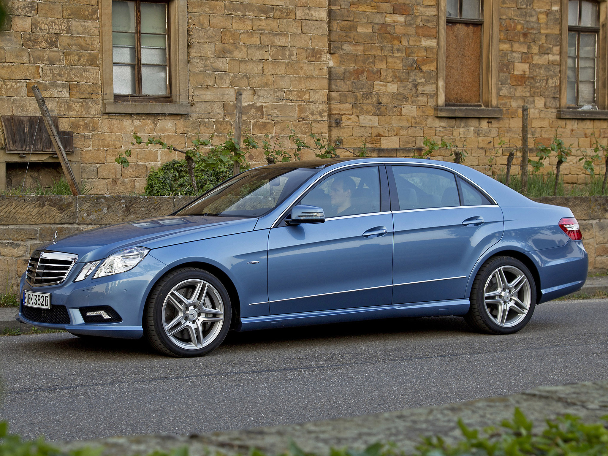 W212 Coupe Blue