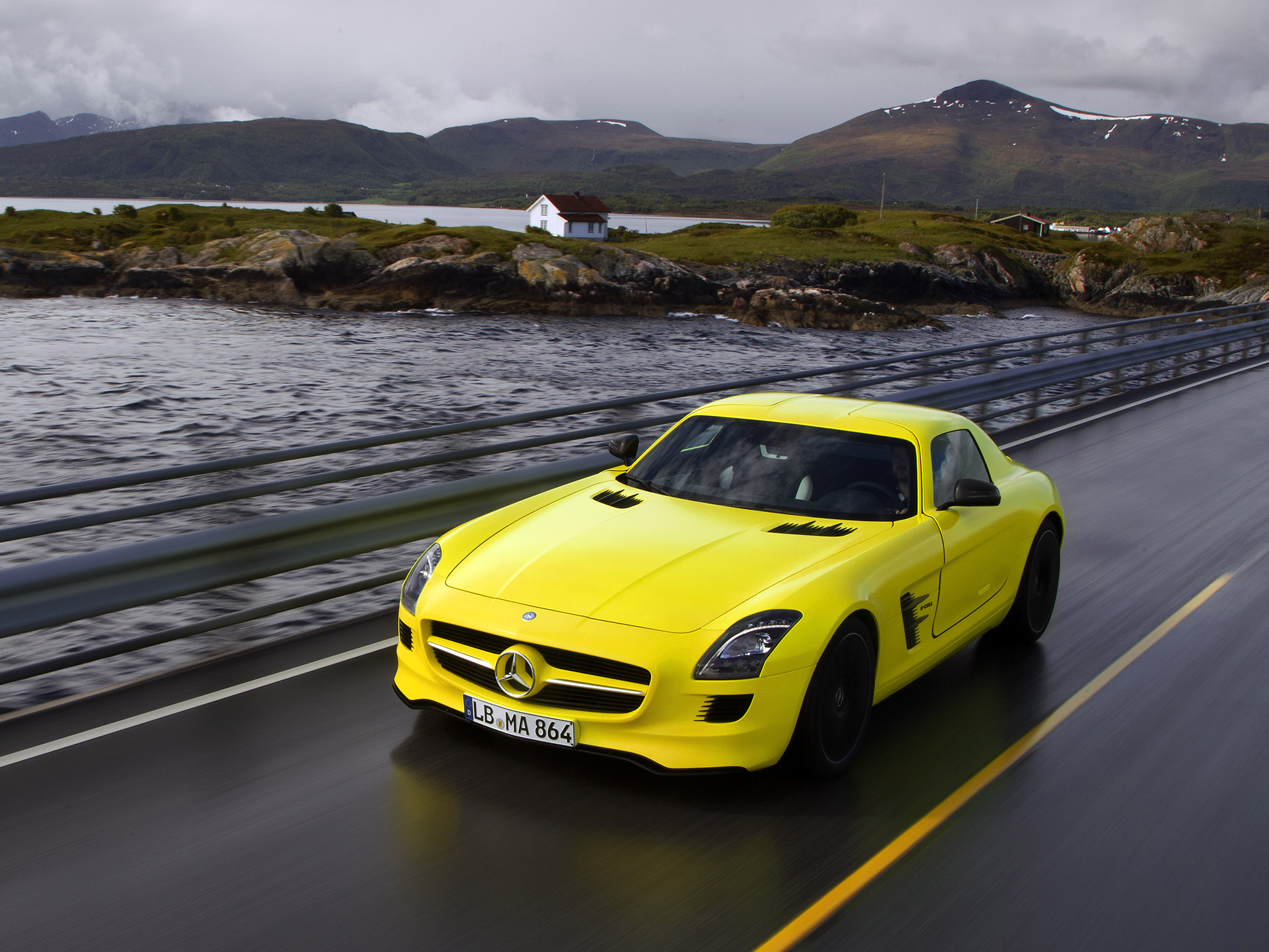 Mercedes AMG SLS E 63 AMG