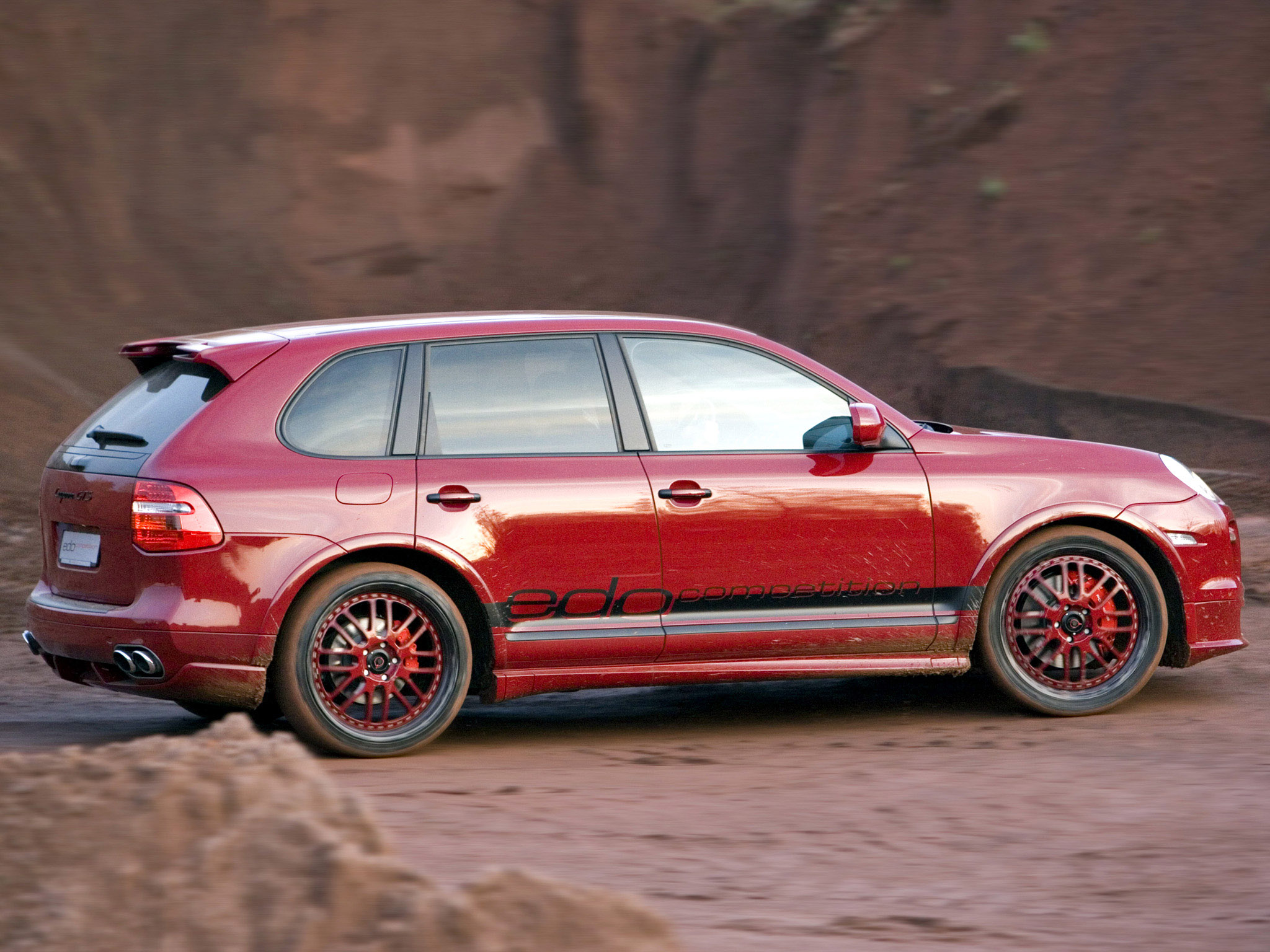 Porsche Cayenne GTS 2008 черный