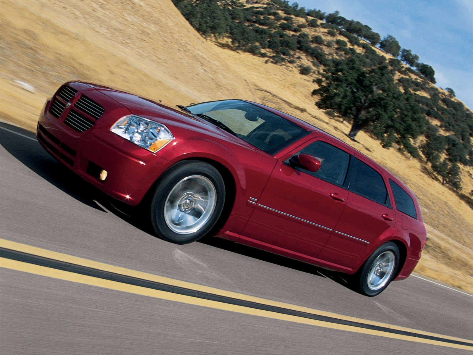 Car In Pictures Car Photo Gallery Dodge Magnum Rt And Sxt 2005 Photo 14 