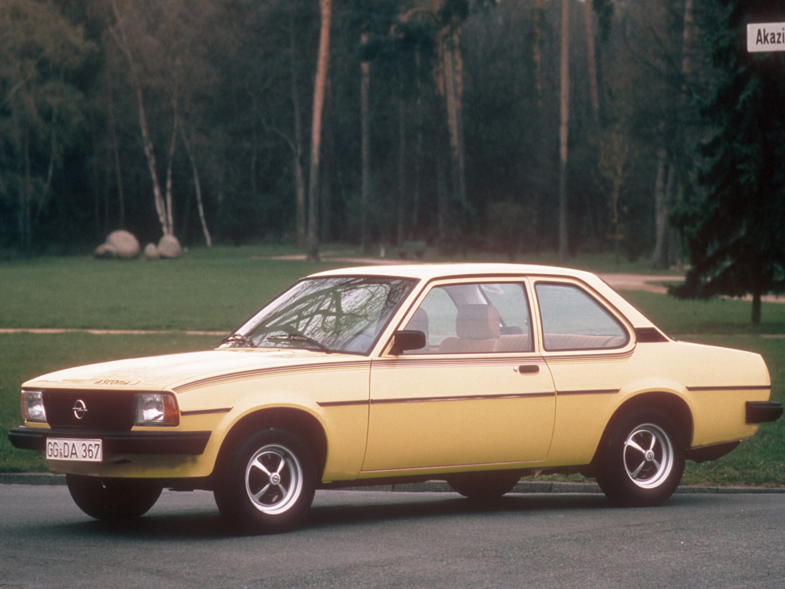 Opel Ascona b 1981